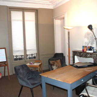 Bureau privé 14 m² 1 poste Location bureau Rue de Monceau Paris 75008 - photo 1